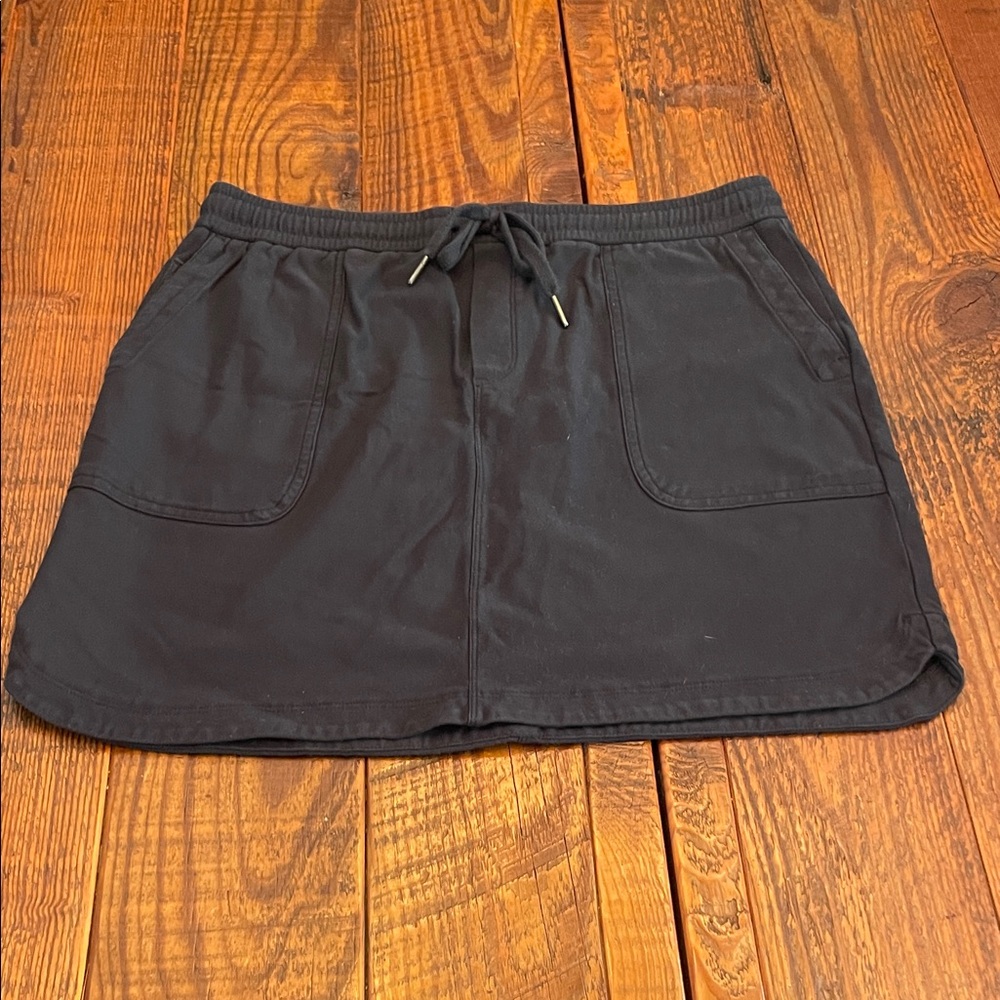 Athleta black cotton skirt, size M